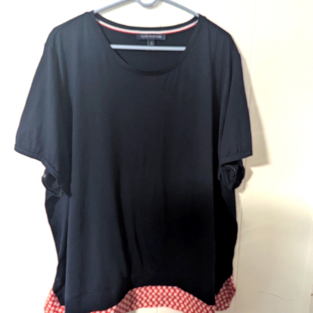 Tommy Hillfger Plus Floral T-Shirt - Picture 3 of 8